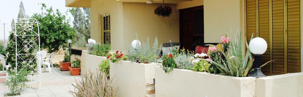Ithaca Villa Larnaca Eksteriør billede